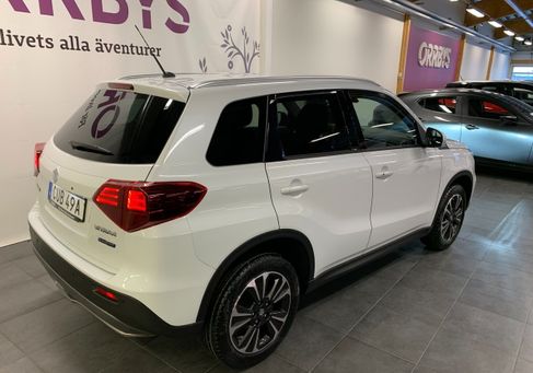 Suzuki Vitara, 2023 3
