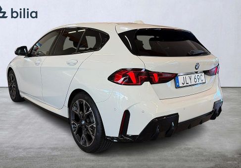 BMW 120, 2026 2