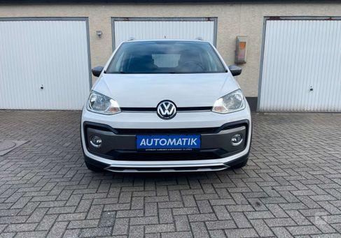 Volkswagen up!, 2018