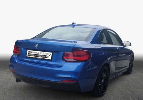BMW 218, 2020