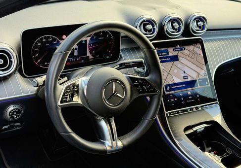 Mercedes-Benz C 200, 2024