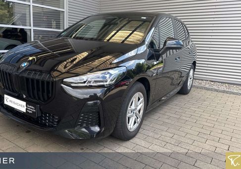 BMW 220, 2023