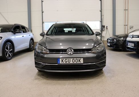 Volkswagen Golf, 2020 3