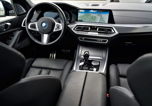 BMW X5, 2022