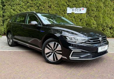 Volkswagen Passat Variant, 2022