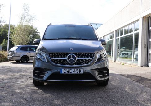 Mercedes-Benz V 300, 2022