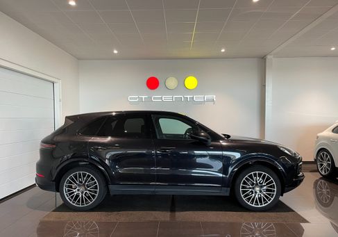 Porsche Cayenne, 2019