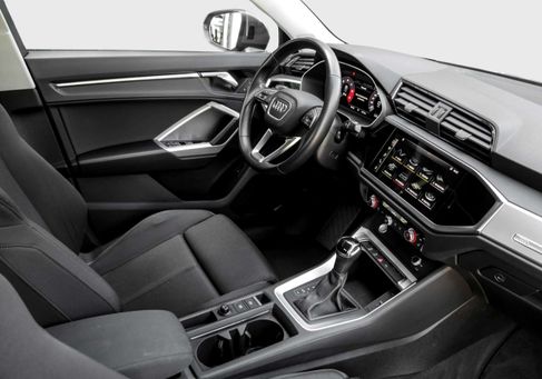 Audi Q3, 2020