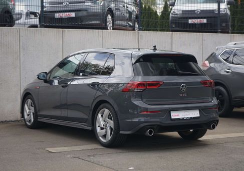 Volkswagen Golf, 2022 3
