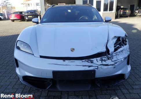 Porsche Taycan, 2024