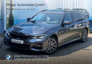 BMW 330, 2022