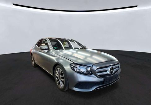 Mercedes-Benz E 220, 2019