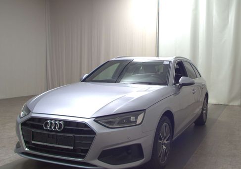 Audi A4, 2022 2