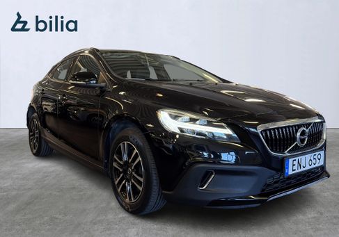 Volvo V40 Cross Country, 2018 3