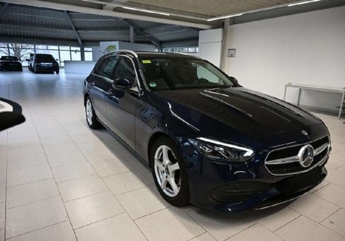 Mercedes-Benz C 200, 2022