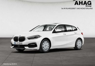 BMW 118, 2021