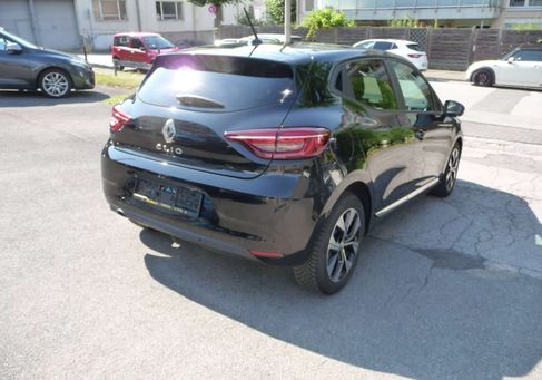 Renault Clio, 2023