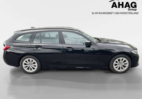 BMW 318, 2022