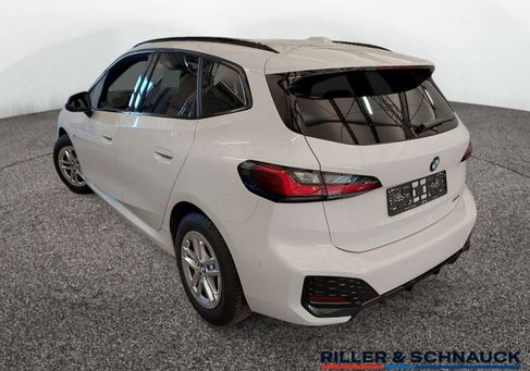 BMW 218, 2024