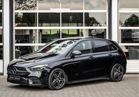 Mercedes-Benz B 250, 2022