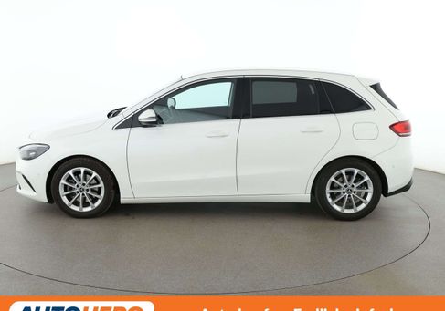Mercedes-Benz B 200, 2022