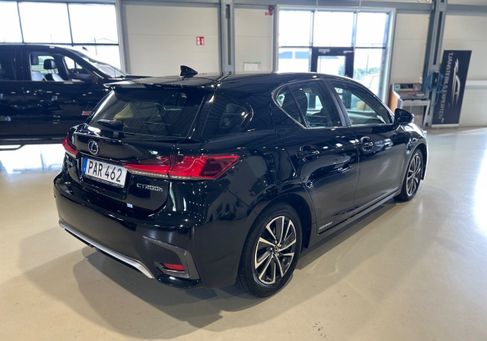 Lexus CT, 2018