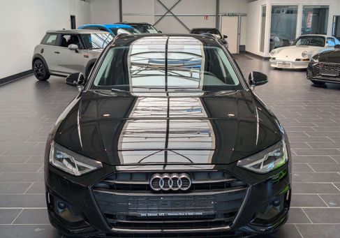 Audi A4, 2022