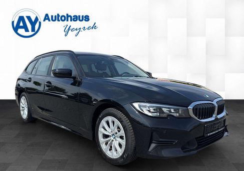 BMW 318, 2022