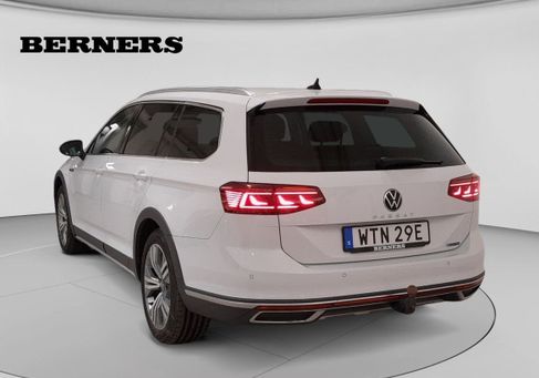 Volkswagen Passat, 2022