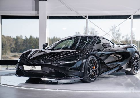 McLaren 720S, 2022