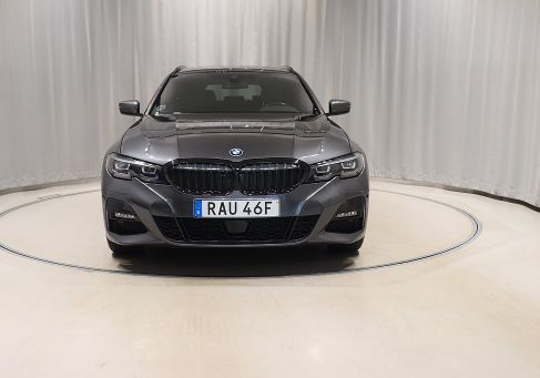 BMW 330, 2022 2
