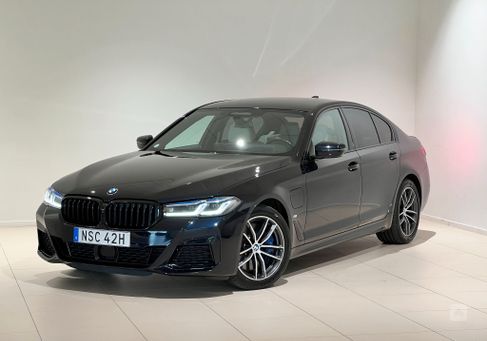 BMW 545, 2021