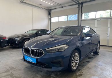 BMW 216, 2023