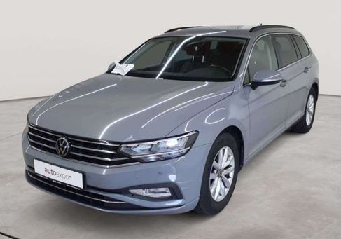 Volkswagen Passat, 2023 2