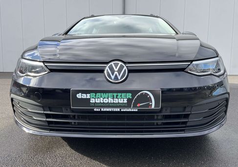 Volkswagen Golf, 2022 3