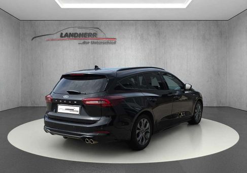 Ford Focus, 2024 3
