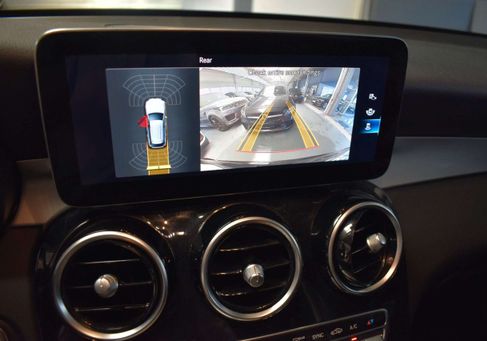 Mercedes-Benz GLC 200, 2021