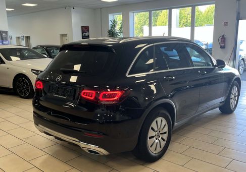Mercedes-Benz GLC 220, 2022 3