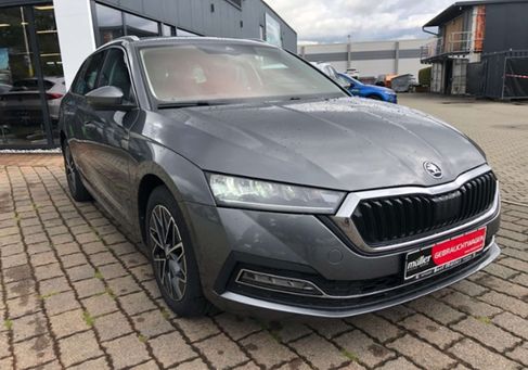 Skoda Octavia, 2023 3