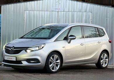 Opel Zafira, 2018