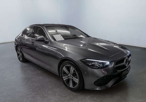 Mercedes-Benz C 180, 2022