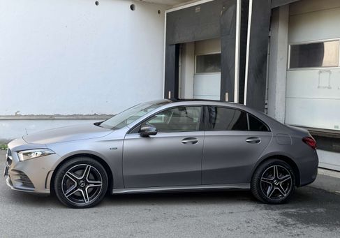 Mercedes-Benz A 250, 2021