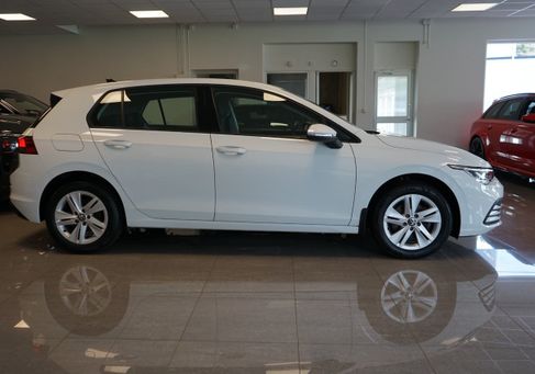 Volkswagen Golf, 2021 3
