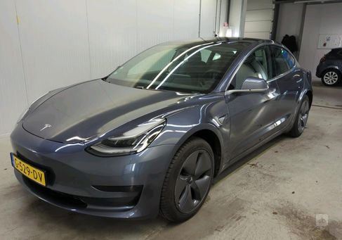 Tesla Model 3, 2019