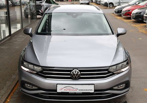 Volkswagen Passat Variant, 2022 3