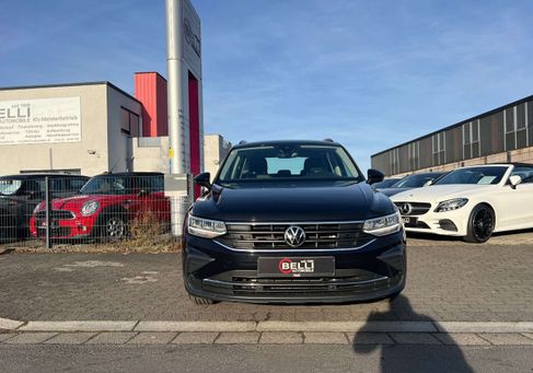 Volkswagen Tiguan, 2022