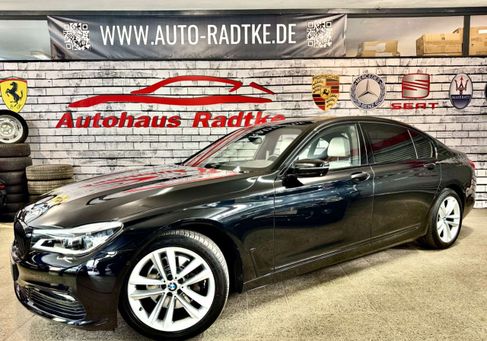 BMW 730, 2017
