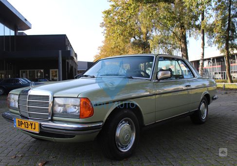 Mercedes-Benz C 230, 1979