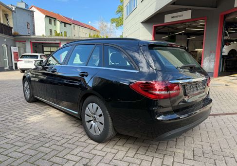 Mercedes-Benz C 220, 2021 3