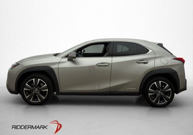 Lexus UX, 2021